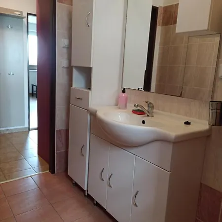 Ubytovani U Jany Apartment *